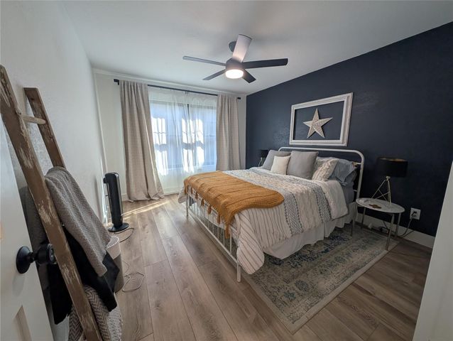 306 Deer Creek CIR, Dripping Springs, TX 78620