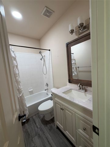 3400 Silverwood Drive, Carrollton, TX 75007