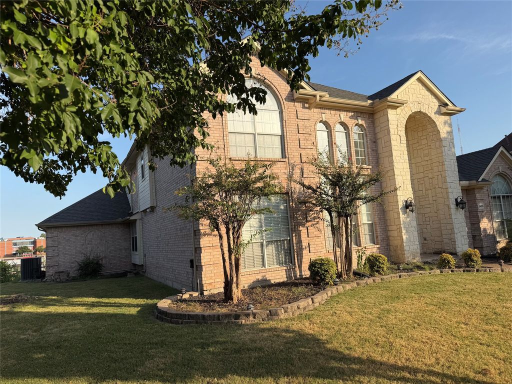 3400 Silverwood Drive, Carrollton, TX 75007