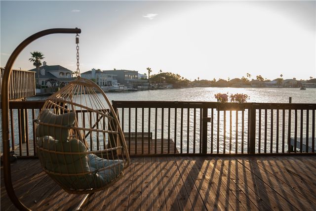 13902 Mingo Cay Ct, Corpus Christi, TX 78418