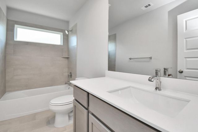 11919 Royal Willow Lane, Houston, TX 77066