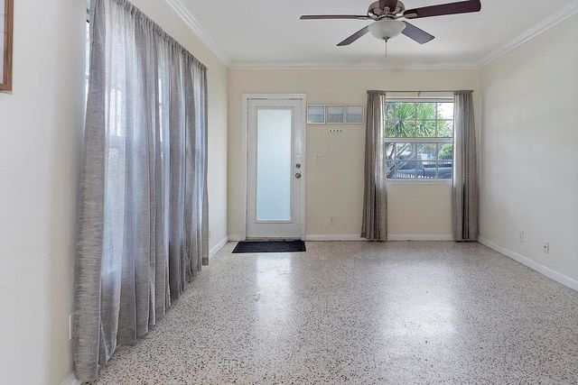 802 N J Street, Lake Worth Beach, FL 33460