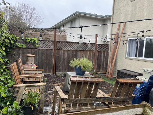 1517 Broadway, Santa Cruz, CA 95062