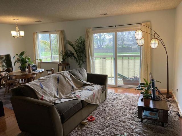 1517 Broadway, Santa Cruz, CA 95062