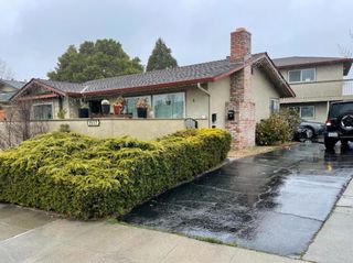1517 Broadway, Santa Cruz, CA 95062