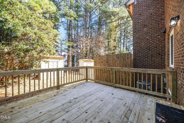 405 Thyme Place, Raleigh, NC 27609