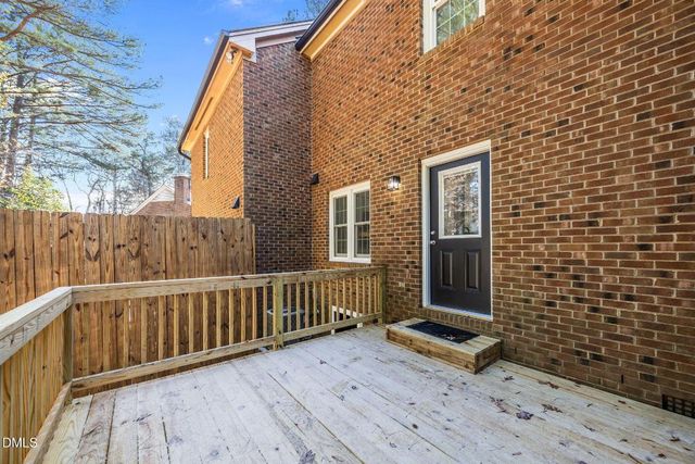 405 Thyme Place, Raleigh, NC 27609