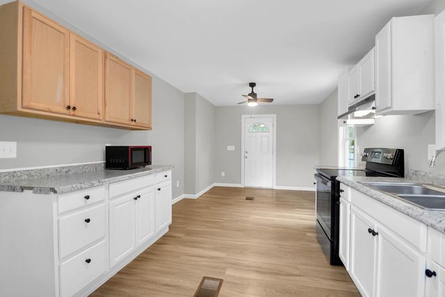 2662 Hull Street Street, North Charleston, SC 29405