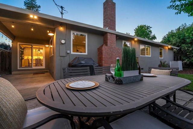 28 N Peter Drive, Campbell, CA 95008