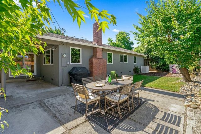 28 N Peter Drive, Campbell, CA 95008