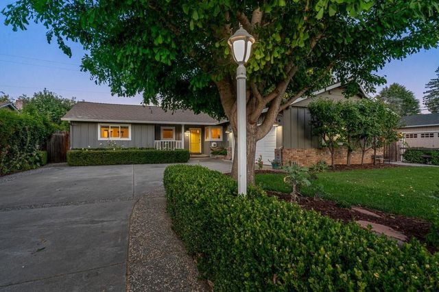 28 N Peter Drive, Campbell, CA 95008