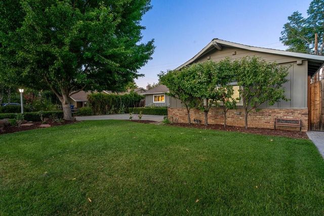 28 N Peter Drive, Campbell, CA 95008