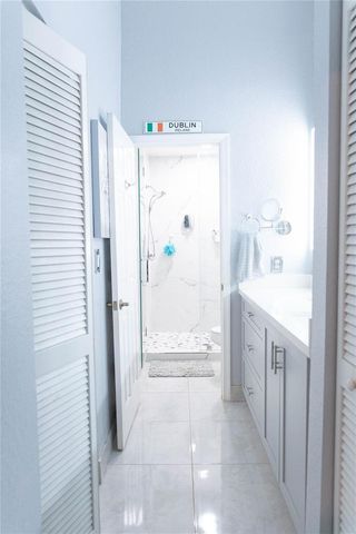 1102 SW 158th Avenue, Pembroke Pines, FL 33027