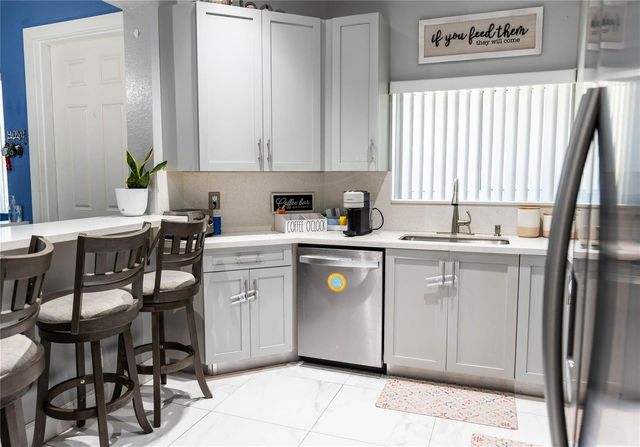 1102 SW 158th Avenue, Pembroke Pines, FL 33027