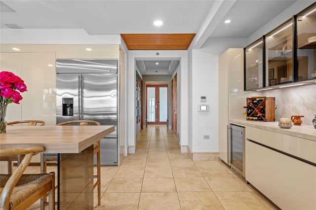 2-305 PLANTATION VILLAGE, Dorado, PR 00646