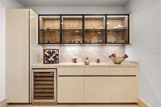 2-305 PLANTATION VILLAGE, Dorado, PR 00646