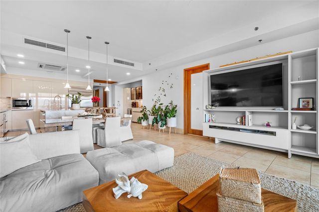 2-305 PLANTATION VILLAGE, Dorado, PR 00646