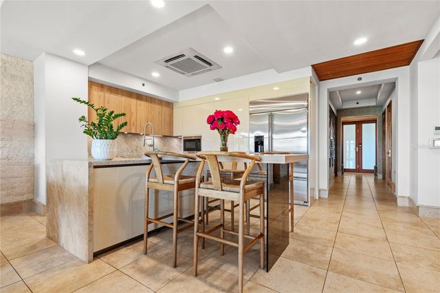 2-305 PLANTATION VILLAGE, Dorado, PR 00646