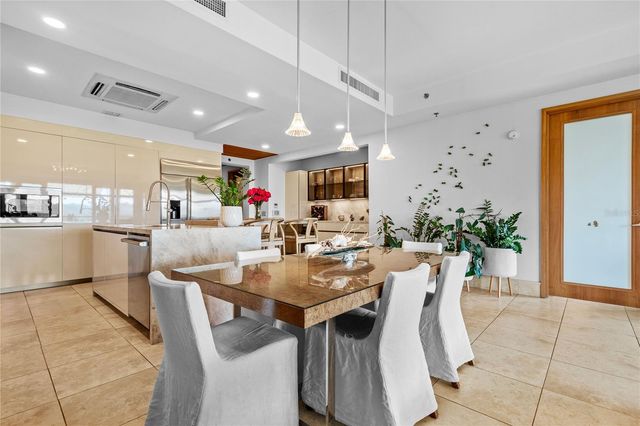 2-305 PLANTATION VILLAGE, Dorado, PR 00646