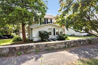 32 Bartlett Avenue, Norwalk, CT 06850