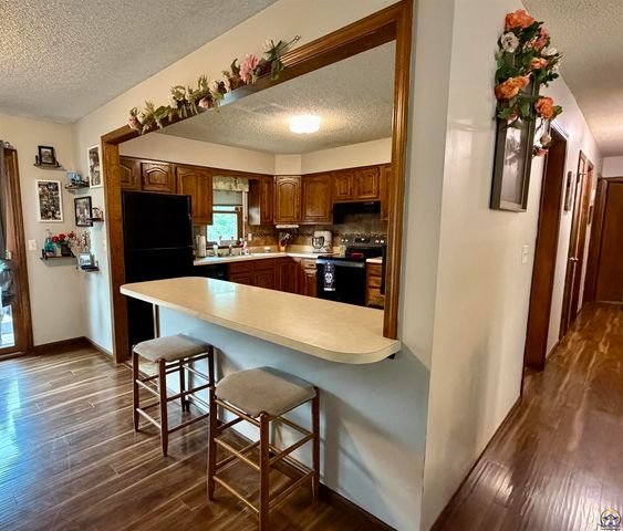 3125 SE Eveningtide WAY, Topeka, KS 66605