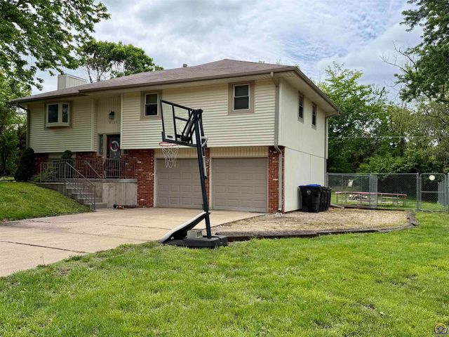 3125 SE Eveningtide WAY, Topeka, KS 66605