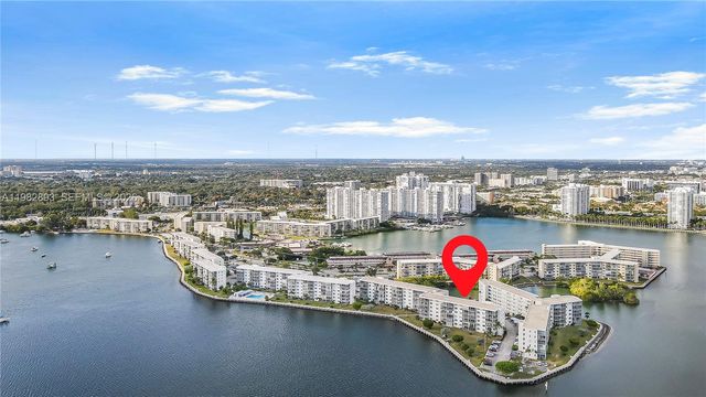 3020 Marcos Dr S108, Aventura, FL 33160