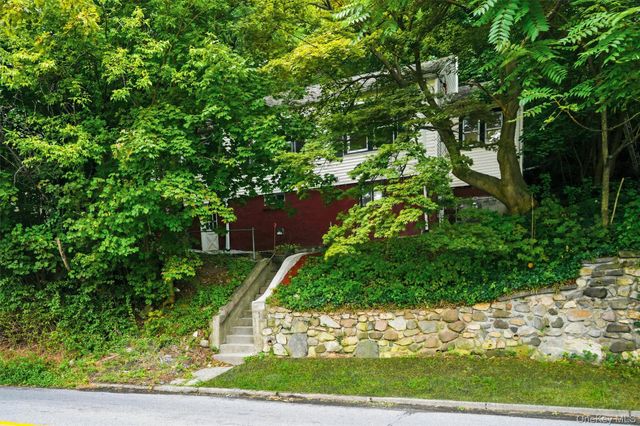 669 N Division Street, Peekskill, NY 10566