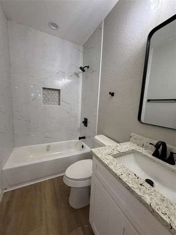 1917 AVE A, Denison, TX 75021