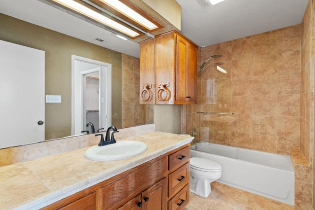 3405 Bee Creek RD, Spicewood, TX 78669