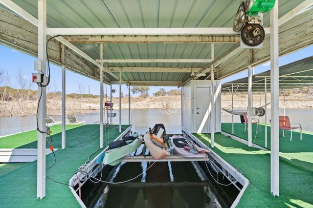 3405 Bee Creek RD, Spicewood, TX 78669