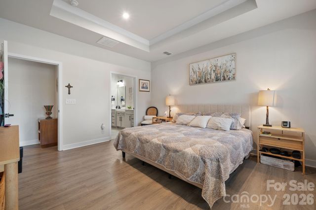 910 Prince Garrett Way, Denver, NC 28037