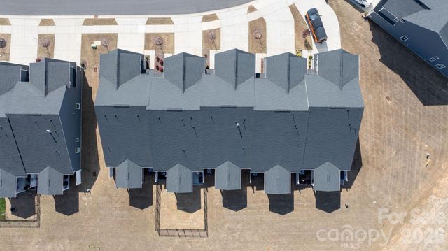 910 Prince Garrett Way, Denver, NC 28037