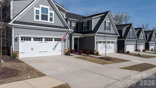 910 Prince Garrett Way, Denver, NC 28037