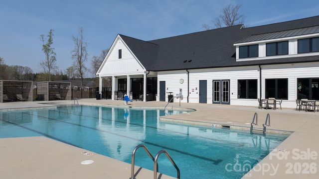 910 Prince Garrett Way, Denver, NC 28037