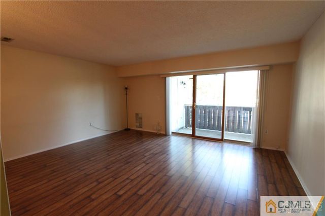 2315 Aspen Drive, Plainsboro, NJ 08536