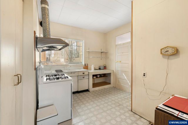 1903 SE 12th Av, Portland, OR 97214