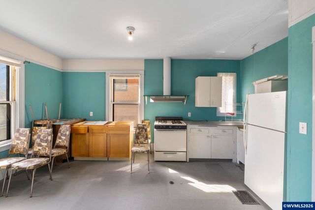 1903 SE 12th Av, Portland, OR 97214