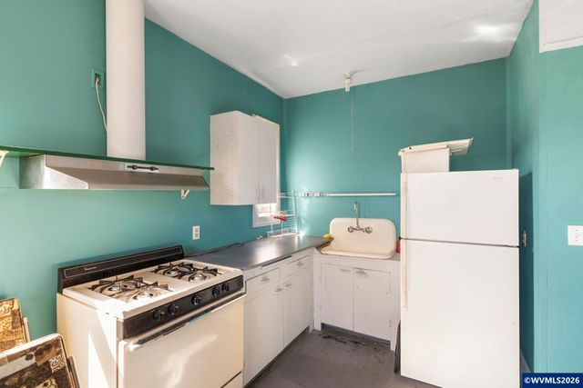 1903 SE 12th Av, Portland, OR 97214