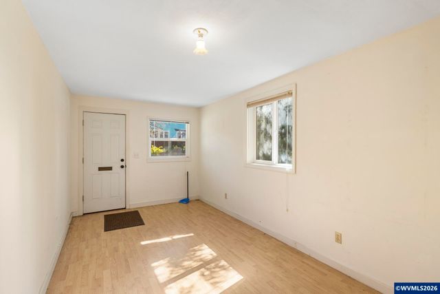 1903 SE 12th Av, Portland, OR 97214