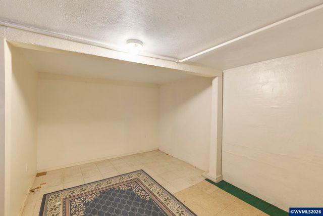 1903 SE 12th Av, Portland, OR 97214