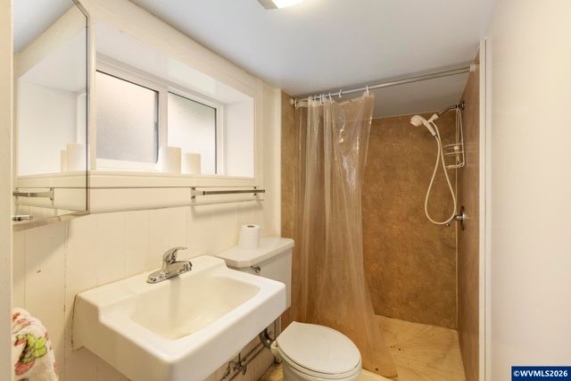 1903 SE 12th Av, Portland, OR 97214