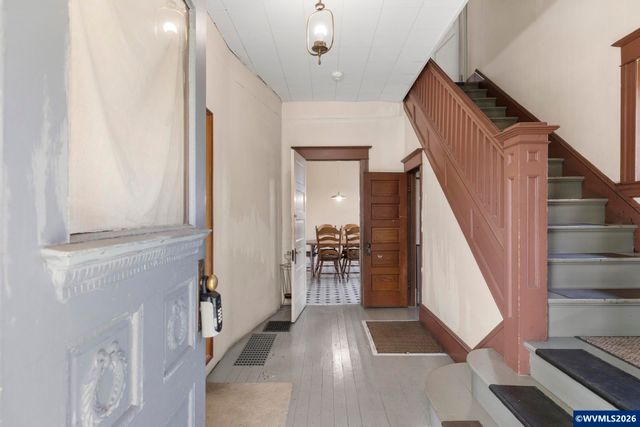 1903 SE 12th Av, Portland, OR 97214