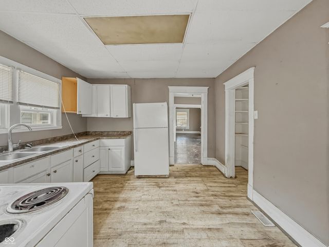 605 W 29th Street, Indianapolis, IN 46208