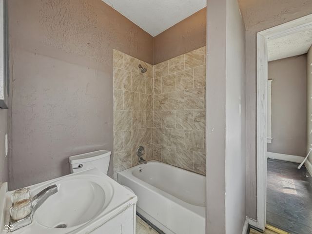 605 W 29th Street, Indianapolis, IN 46208
