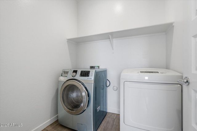 2542 W PECAN Road, Phoenix, AZ 85041