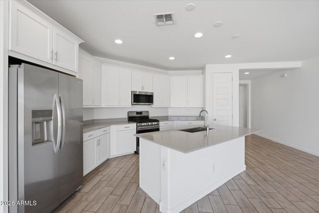 2542 W PECAN Road, Phoenix, AZ 85041