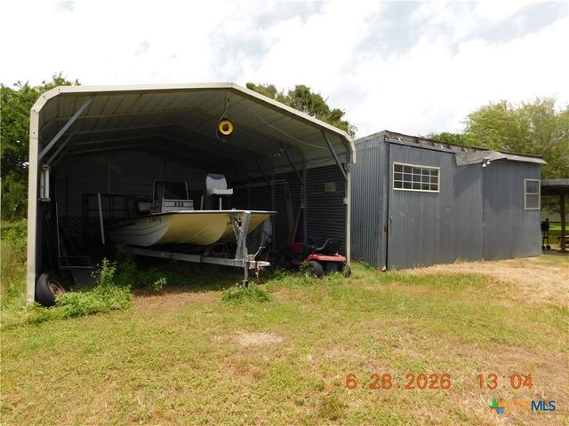 27002 State Highway 172, Port Lavaca, TX 77979