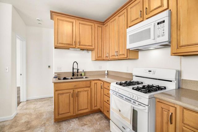 960 Smith Road, Watsonville, CA 95076