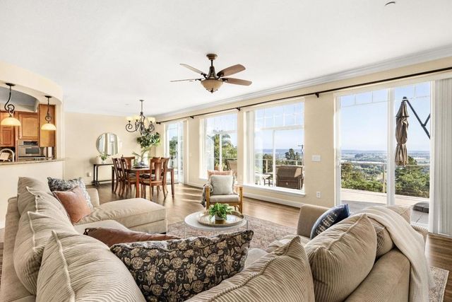 960 Smith Road, Watsonville, CA 95076